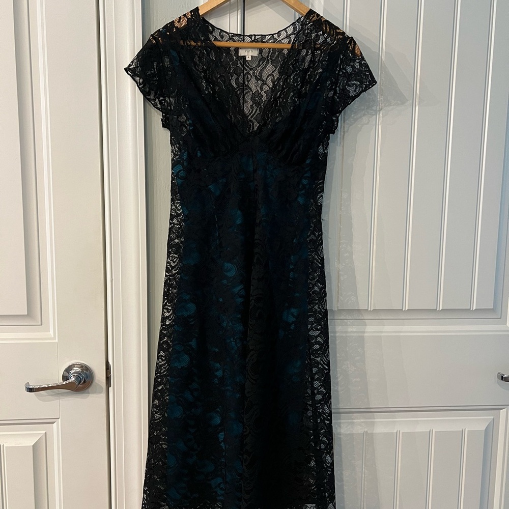 Ruth Anthropologie Elegant Black Teal Lace Silk Slip Dress Size 4 - Picture 2 of 12